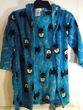 BOYS SZ. S (6) “batman” FLEECE ROBE